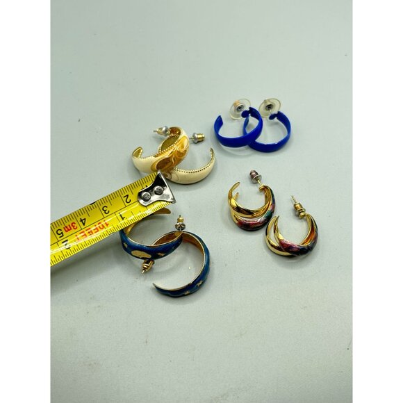 Vintage Enamel Hoops Earrings Half Open Hoops 70s Costume Jewelry Set of 4 Pairs - Picture 8 of 8